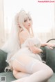 Coser@rioko凉凉子 Vol.031: 独角兽 (24 photos )