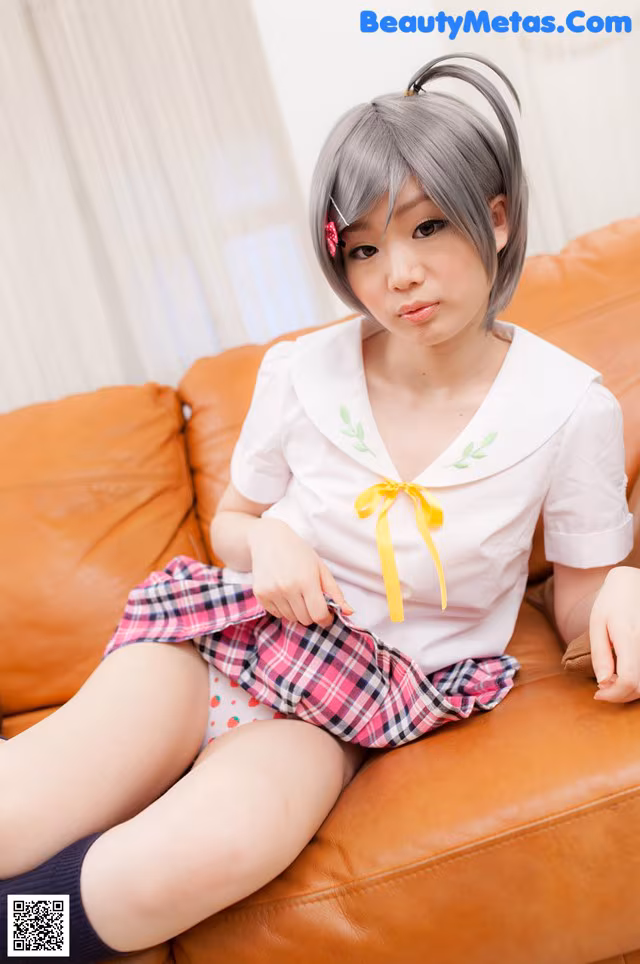 Kurumi Sakura - Heroldteacher Bufette Mp4